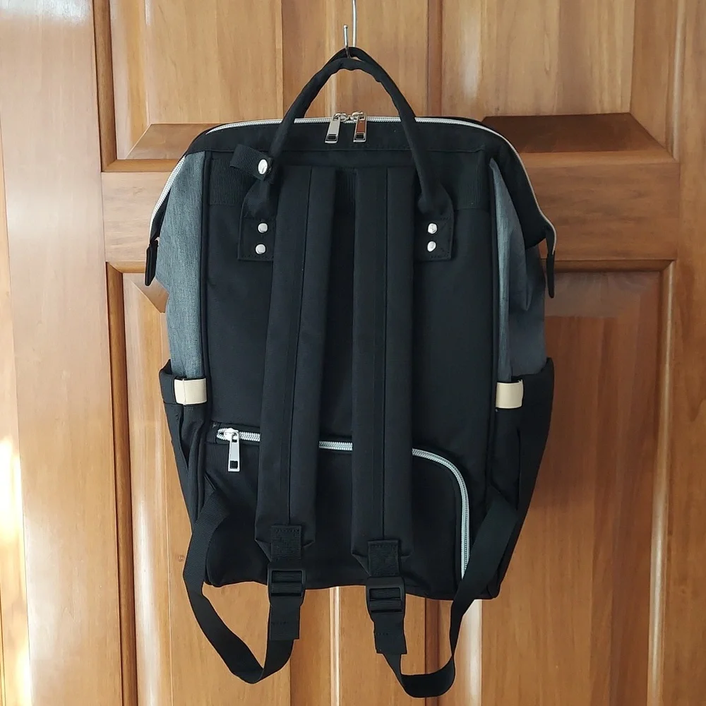 🆕 AFBP Aeroflow Breast Pump Insulated Backpack, Stylish Black and Gray, NEW